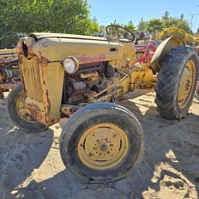 #206 • Early Model Ford Tractor
