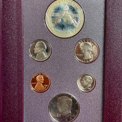 1988 Olympic Silver Dollar Prestige Coin Set With COA In Original Box 