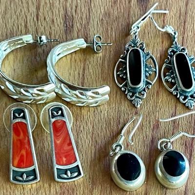4 Pairs Of Sterling Silver Earrings - Onyx - Coral & More -  Total Weight - 25.16 Grams 