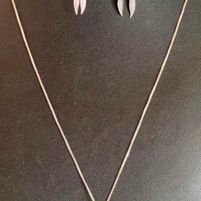Sterling Silver Bear & Feather Pendant And Earring Set W 20 Inch Sterling Silver Box Chain Necklace - 13.89 Gr