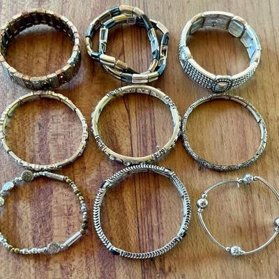 (9) Assorted Silver & Bronze Tone Stretch Bead Necklaces 