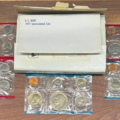 US Mint 1977 Uncirculated Coin Set With Box And 1976, 1978 Assorted Uncirculated Coins