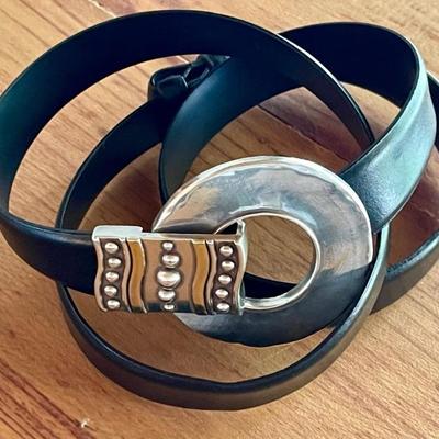 Chico's Black Leather Belt With Silver Tone Buckle Adjustable Size Up To 43 Inches Long 