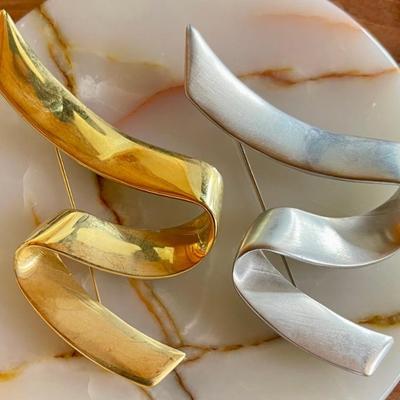 (2) Vintage Monet Ribbon Pins - Silver Tone & Gold Tone 