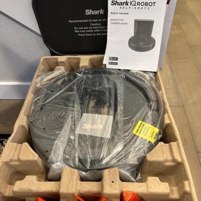 Shark IQ Robot
