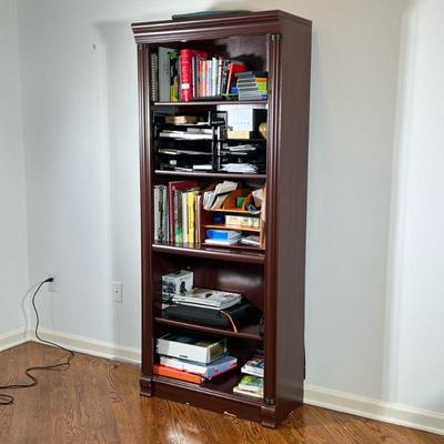 WOODEN BOOKSHELF | Having 5 shelves - h. 71 x w. 14 x l. 29.5 in

