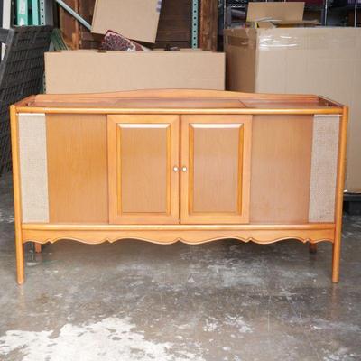 Magnavox Stereophonic High Fidelity Console