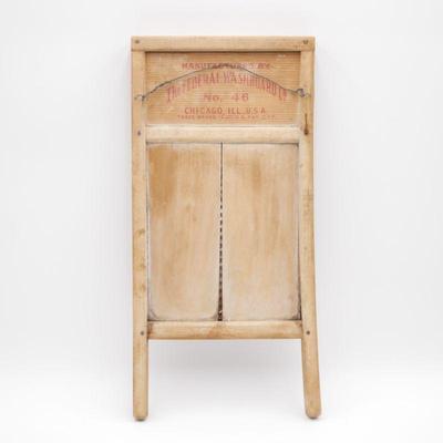 Vintage The Federal Washboard Baby Grand Wood USA