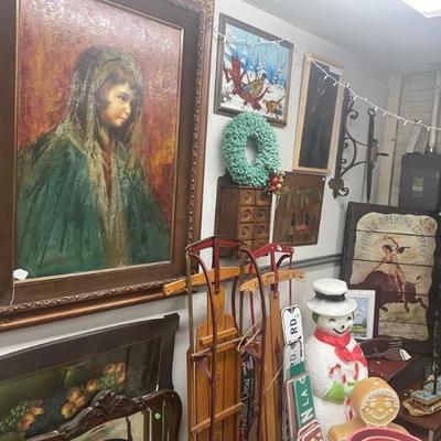 Estate sale photo