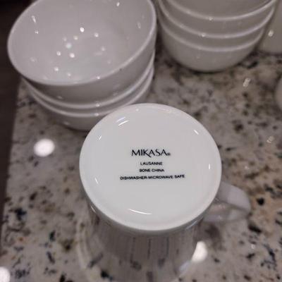 Lots Of China & Dishware