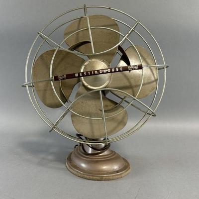Lot 251 | Vtg Westing House 4 Blade Fan: Powers on
