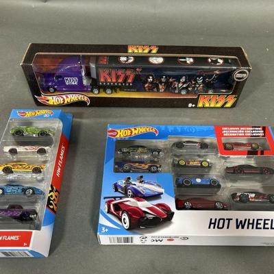 Lot 130 | ‘11 & ‘18 Hot Wheels KISS & More
