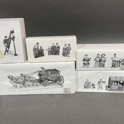 Lot 336 | Dept. 56 Dickens Characters and More
