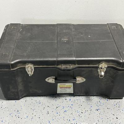 Lot 291 | Contico Plastic Latching Trunk
