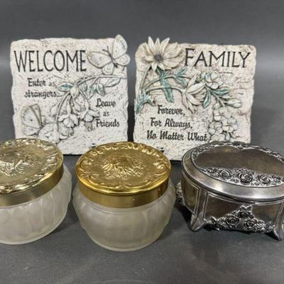 Lot 234 | Trinket Boxes and Garden Plaques
