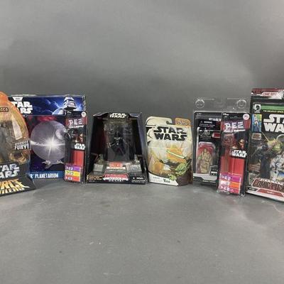 Lot 165 | Star Wars Collectables and More
