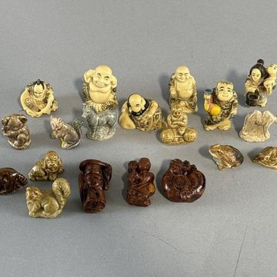 Lot 135 | Small Vintage Hand Carved Figures
