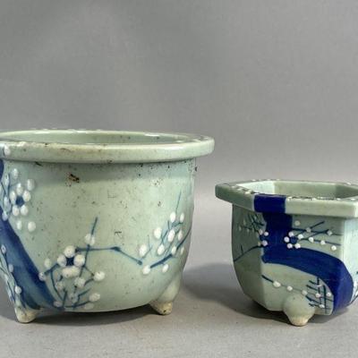 Lot 413 | Pair of Planters
