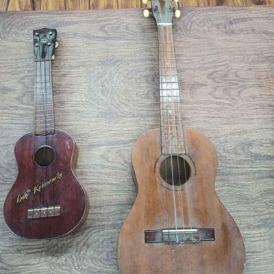 CIP079 - Lot of 2 Ukulele, (1) Duke Kahanamoku Vintage from the 1960s, (1) brand unknown 
