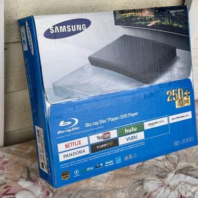 Samsung Blue Ray And DVD Player New In Box
