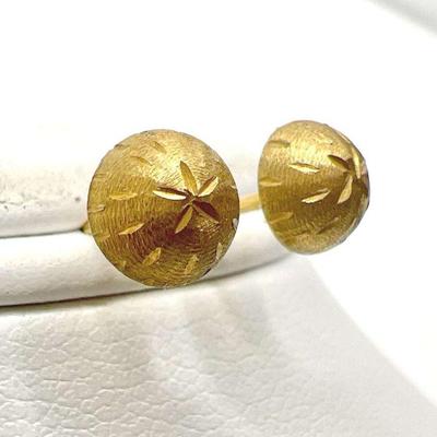 14 Karat Gold Earrings Stamped 14K
