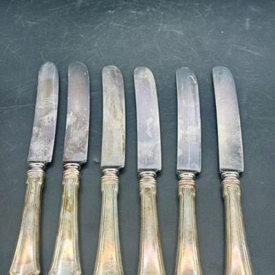 (6) R Wallace & Sons Sterling Silver Butter Knives & Case
