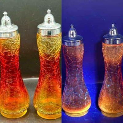 Vintage Kanawha Amberina Crackle Glass Salt & Pepper Shakers
