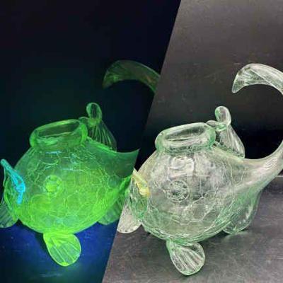 Swedish Crackle Glass Fish
