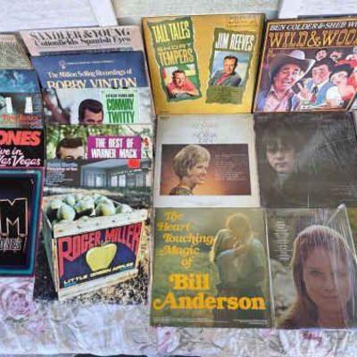 (25) Classic Albums #3
Ray Price, Tom Jones, Roy Hamilton, Toger Miller, Norma Jean, Warner Mack, Conway Twitty, Roger Miller, Lynn...