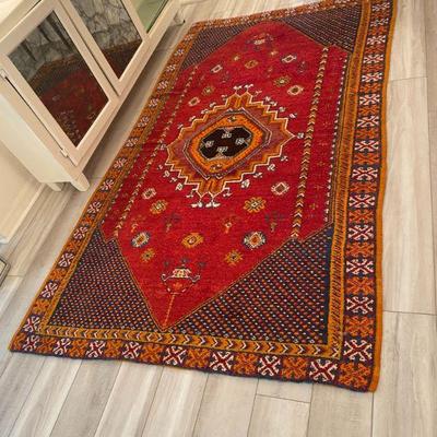 Artisian Rug