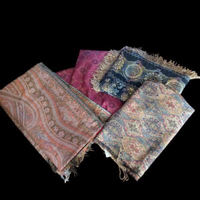 Lot #136 - Antique and Vintage Fabrics