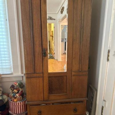 Armoire