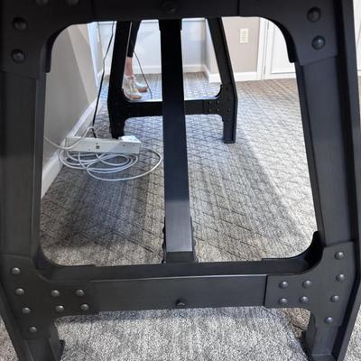 Bring farmhouse style to your home with this INK+IVY Lancaster Dining Table.
PRODUCT FEATURES
Rivet detail
Metal finished wood leg
For...