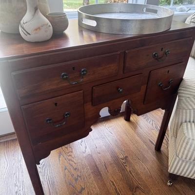 Bob Timberlake/Lexington Cherry Side Table 30ʺW × 17ʺD × 30ʺH
