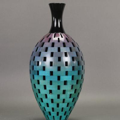 Joel Hunnicutt signed wooden vase