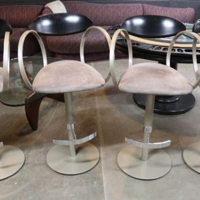 4 adjustable height bar stools