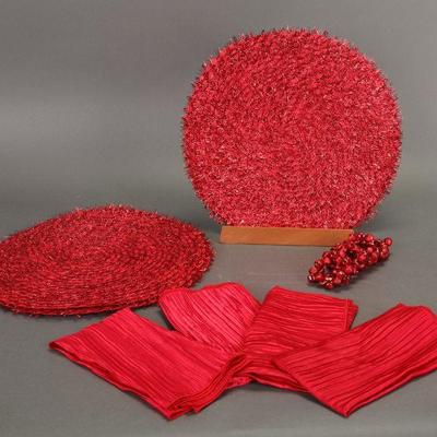 Crate & Barrel Placemats, napkins, napkin rings