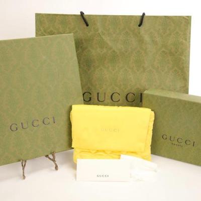 Gucci lot