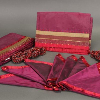 Crate & Barrel Placemats, napkins, napkin rings