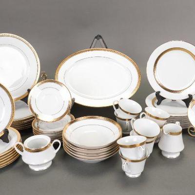 Noritake Crestwood fine china