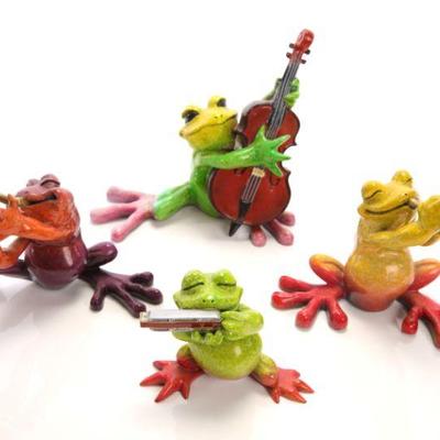 Kitty's Critters Jazz Frog figurines