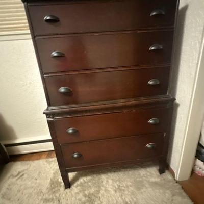 Dresser