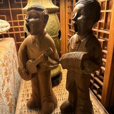 Wooden figures