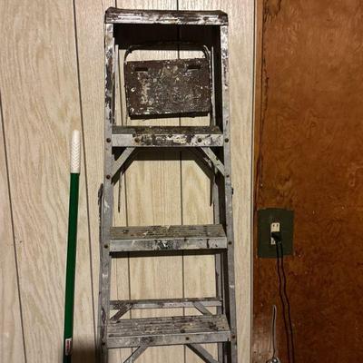 Ladder