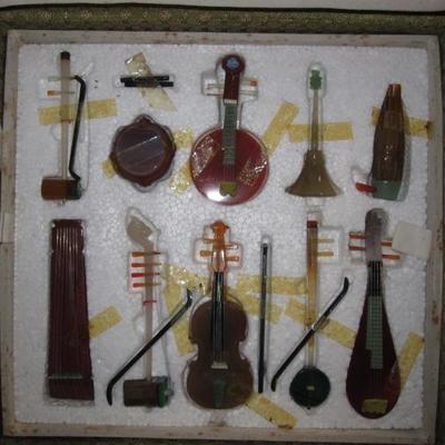 Sale Photo Thumbnail #101: Miniature Jade Musical Instruments