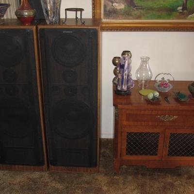 Pioneer Speakers