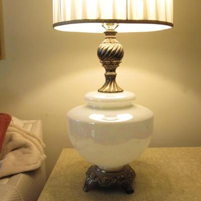 Opalescence Table lamp