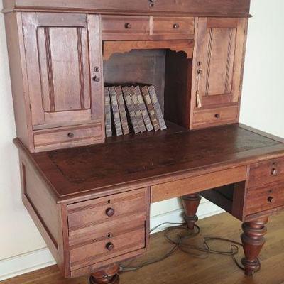 Lovely library desk