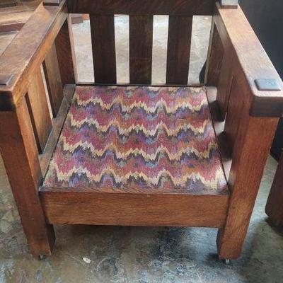 Side chair made by artist who worked for Stickley furniture