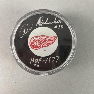 Lot 196 | Signed Alex Delvecchio Red Wings Hockey Puck
